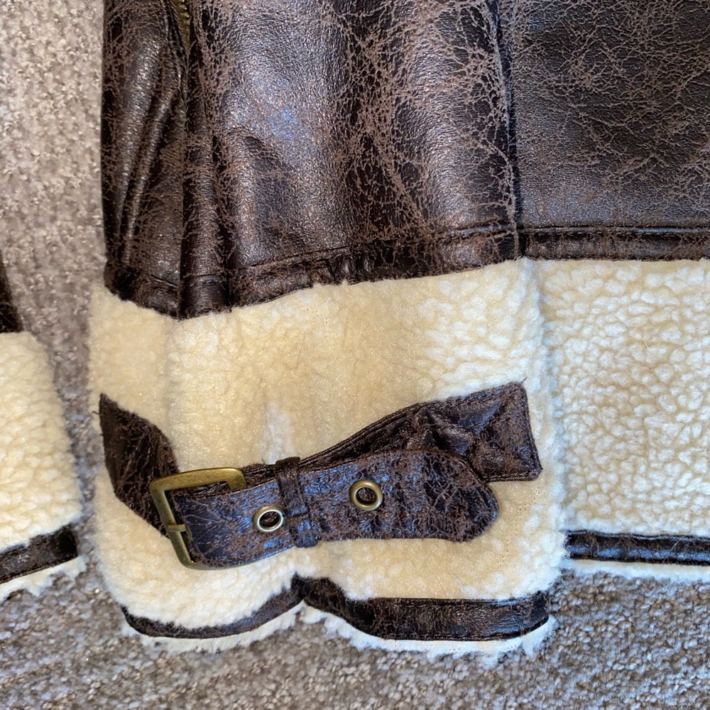 Members Only Jacket - Picture 10 of 11